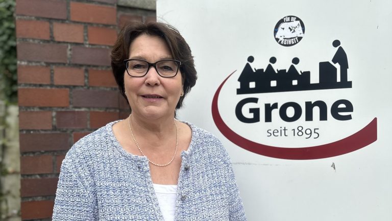 Das Bild zeigt die Leiterin der Grone Wirtschaftsakademie.